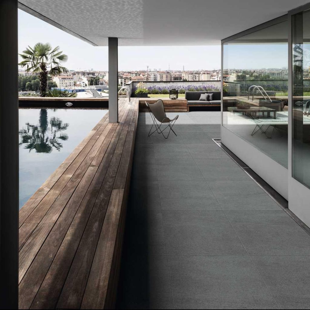 Marazzi Mystone Basalto - Tendencias en diseño de exteriores para este 2021 - BigMat Lledó